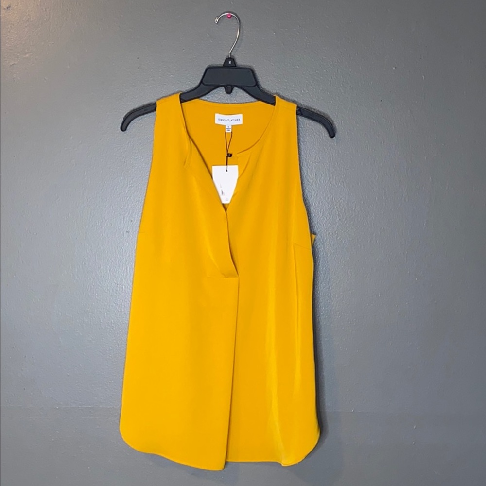 NWT Gibson latimer mustard yellow blouse size s